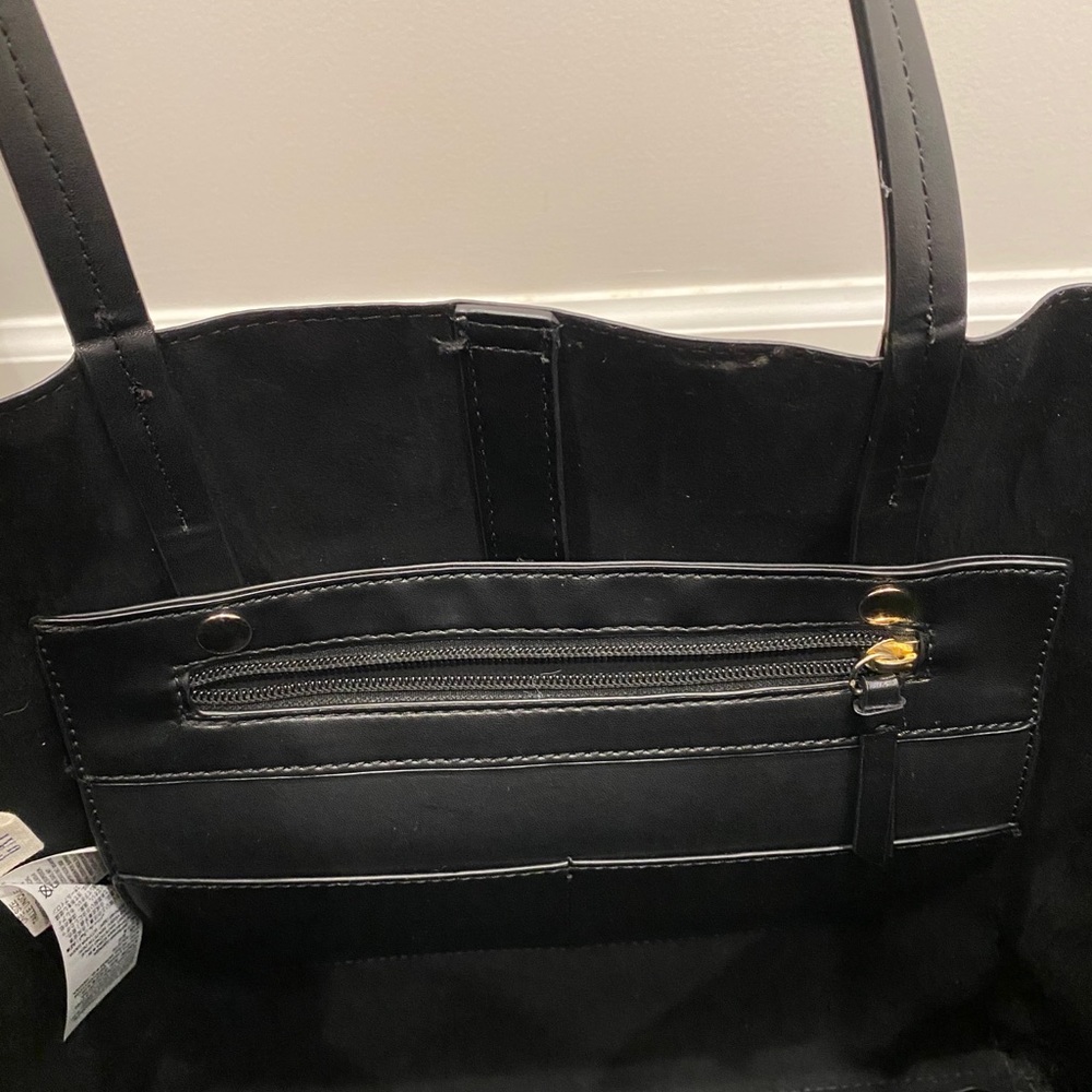 Basic black tote - Picture 5 of 5